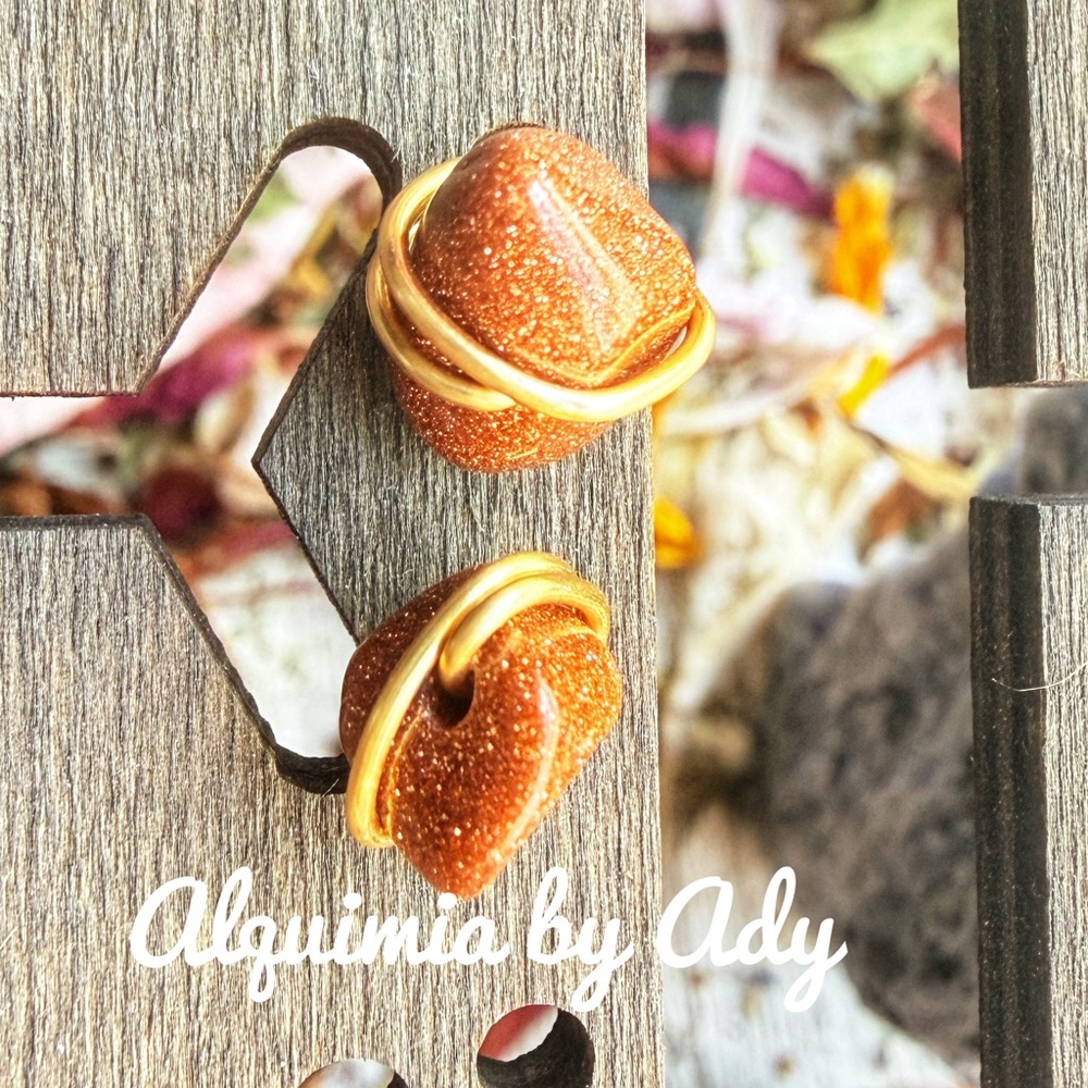 Alquimia Gold and Brown sunstone gemstones stud Earrings